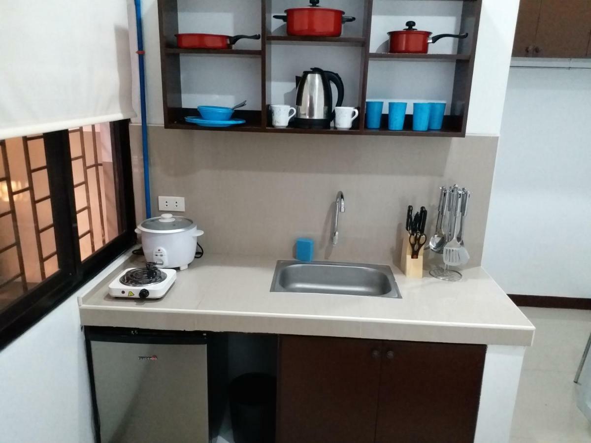 Clark-Pad Inn, Angeles City Екстер'єр фото