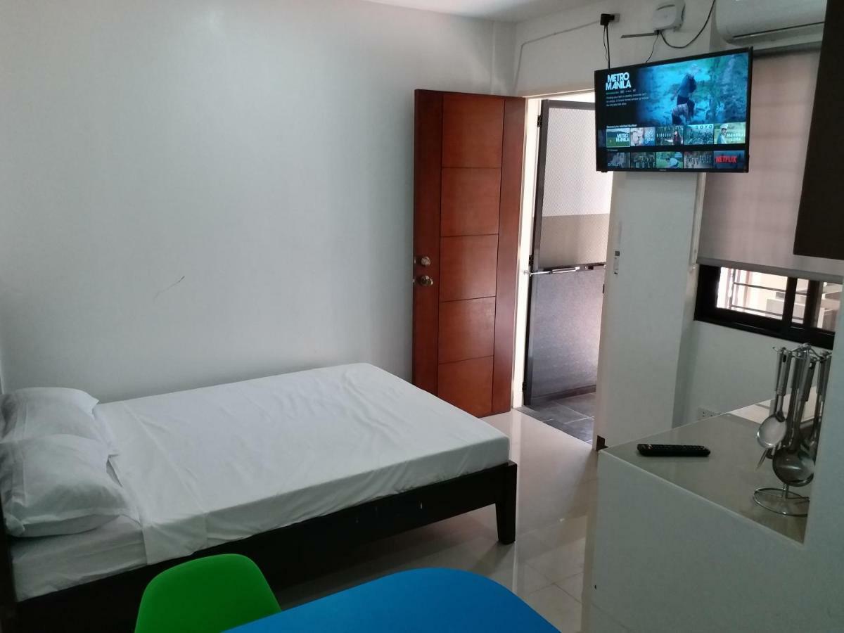 Clark-Pad Inn, Angeles City Екстер'єр фото