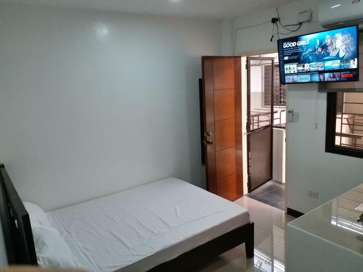 Clark-Pad Inn, Angeles City Екстер'єр фото