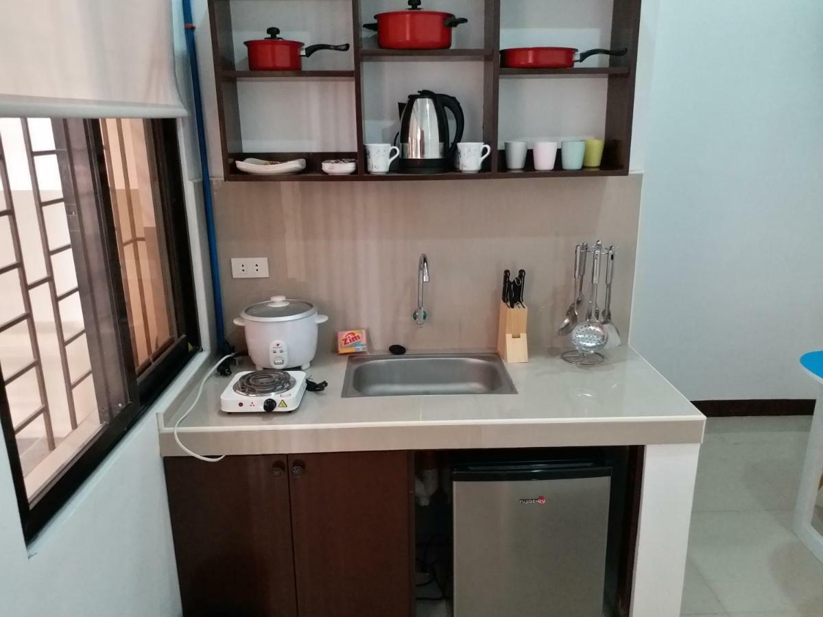 Clark-Pad Inn, Angeles City Екстер'єр фото