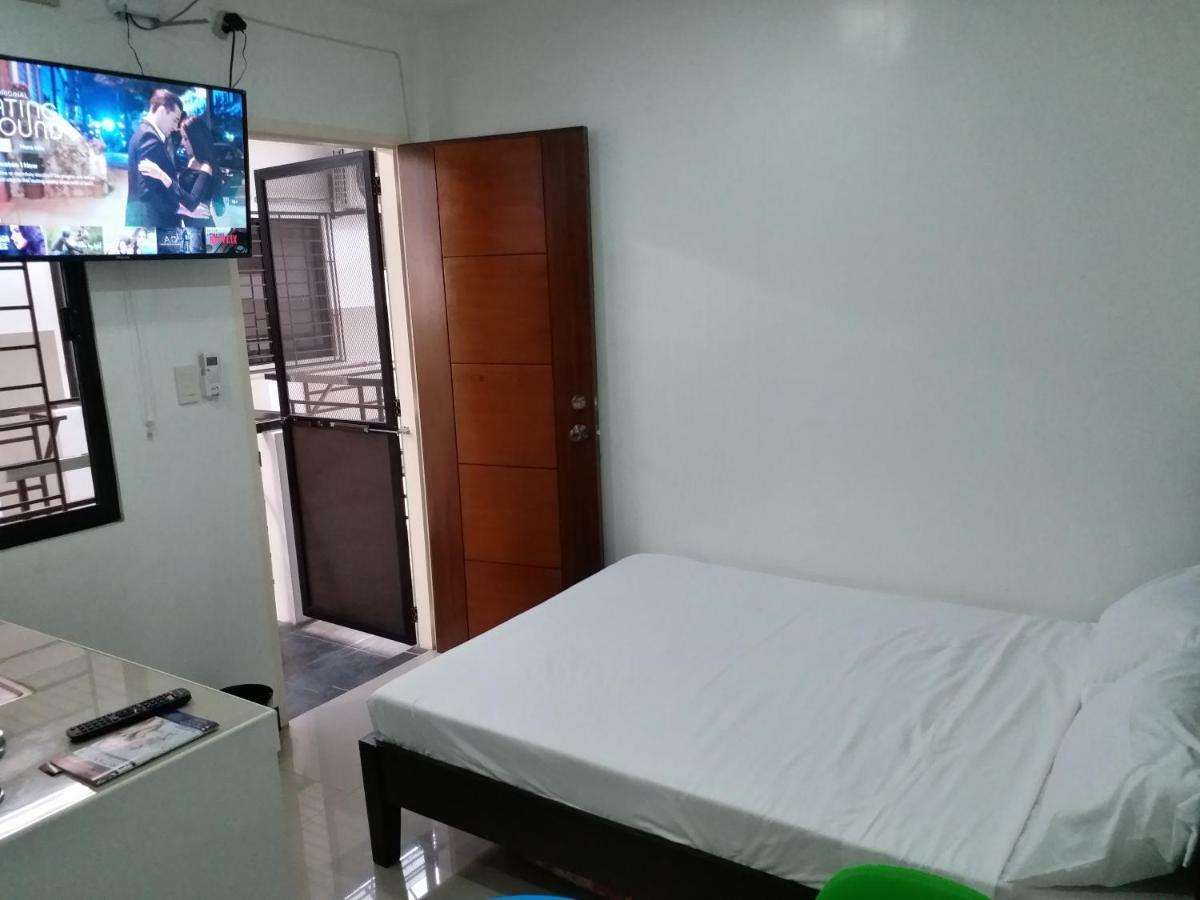 Clark-Pad Inn, Angeles City Екстер'єр фото