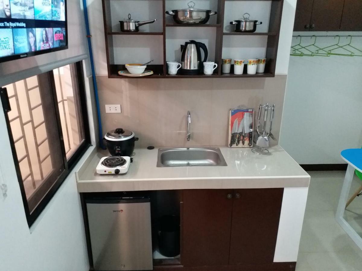 Clark-Pad Inn, Angeles City Екстер'єр фото