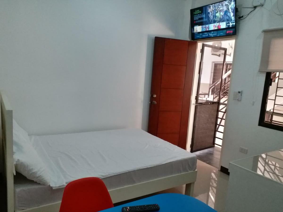 Clark-Pad Inn, Angeles City Екстер'єр фото