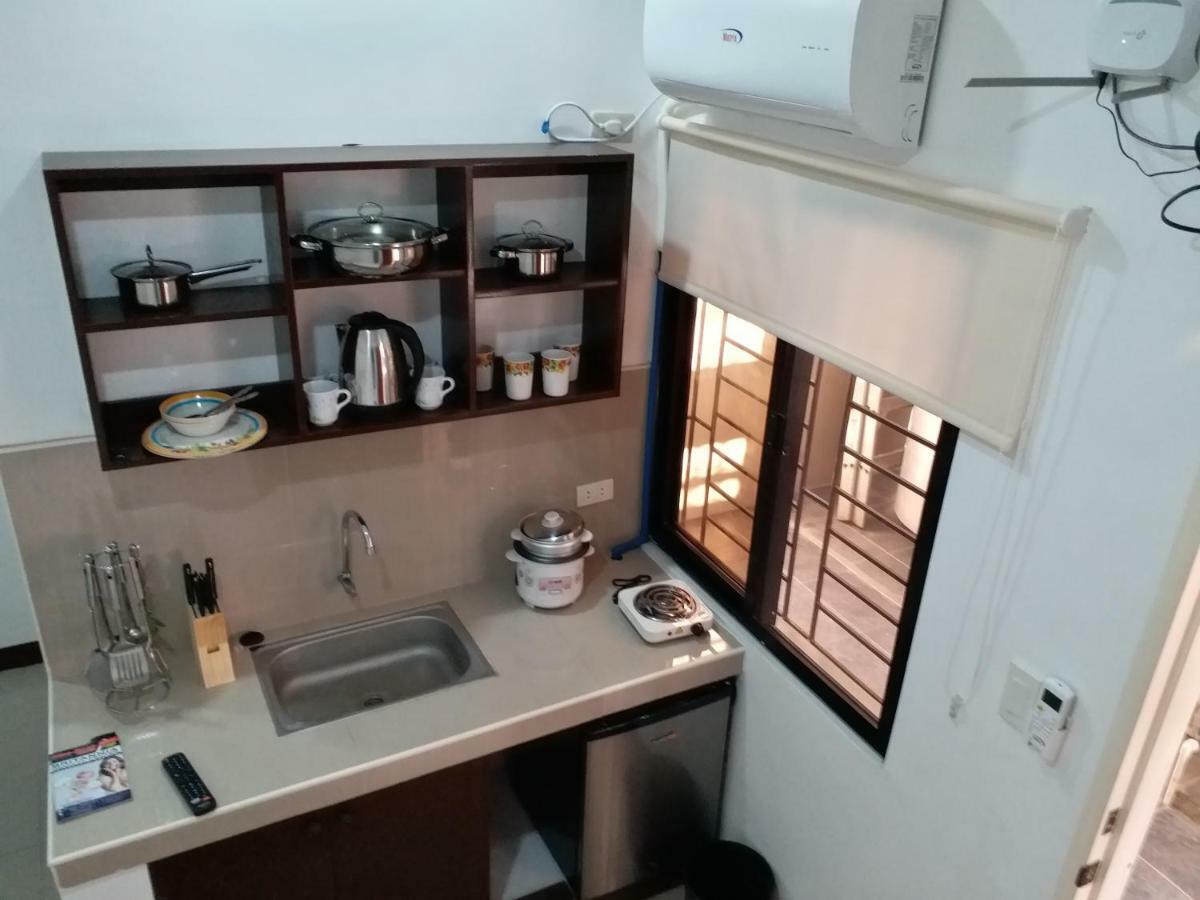 Clark-Pad Inn, Angeles City Екстер'єр фото