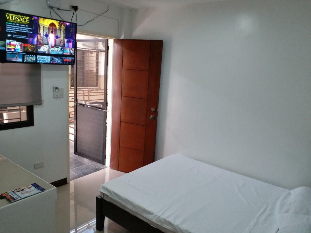 Clark-Pad Inn, Angeles City Екстер'єр фото