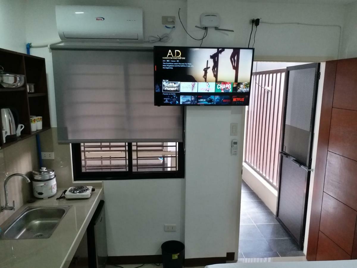 Clark-Pad Inn, Angeles City Екстер'єр фото